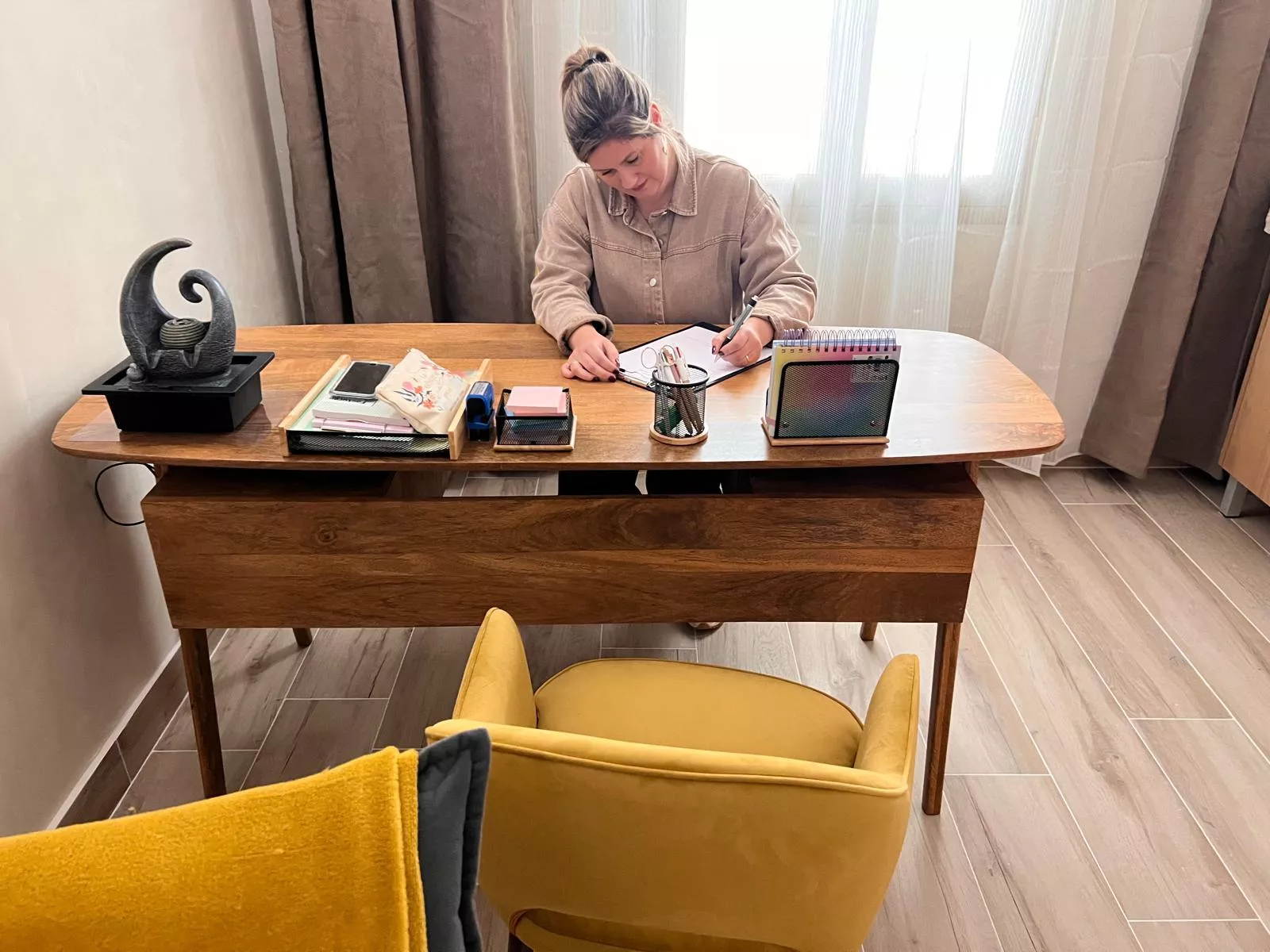 Julie Hypnose dans son cabinet à Neuilly-Plaisance